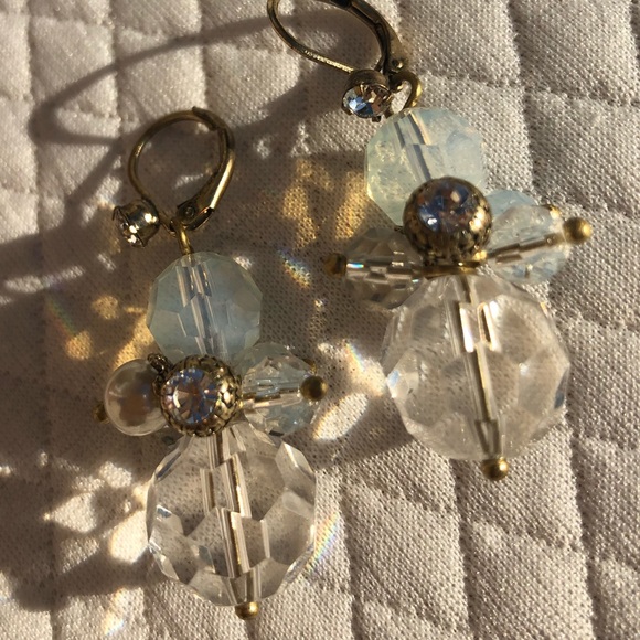 Beautiful clear beaded earrings. - Picture 4 of 8